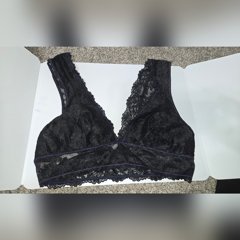 Free People Intimately Free Black Lace Bralette, Large, Excellent Like New